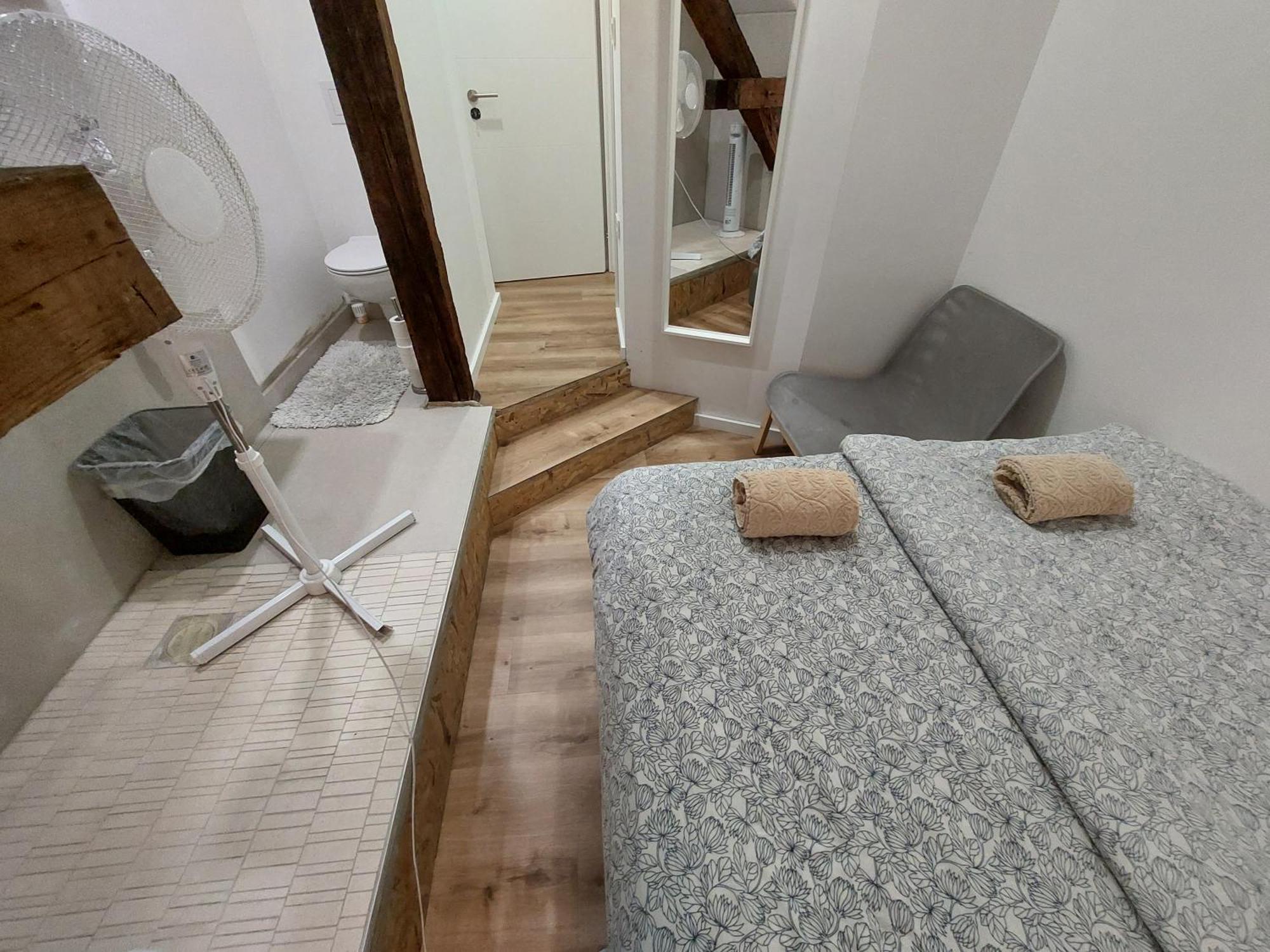 Vv Way - Lisica Zvitorepka Ljubljana Bagian luar foto