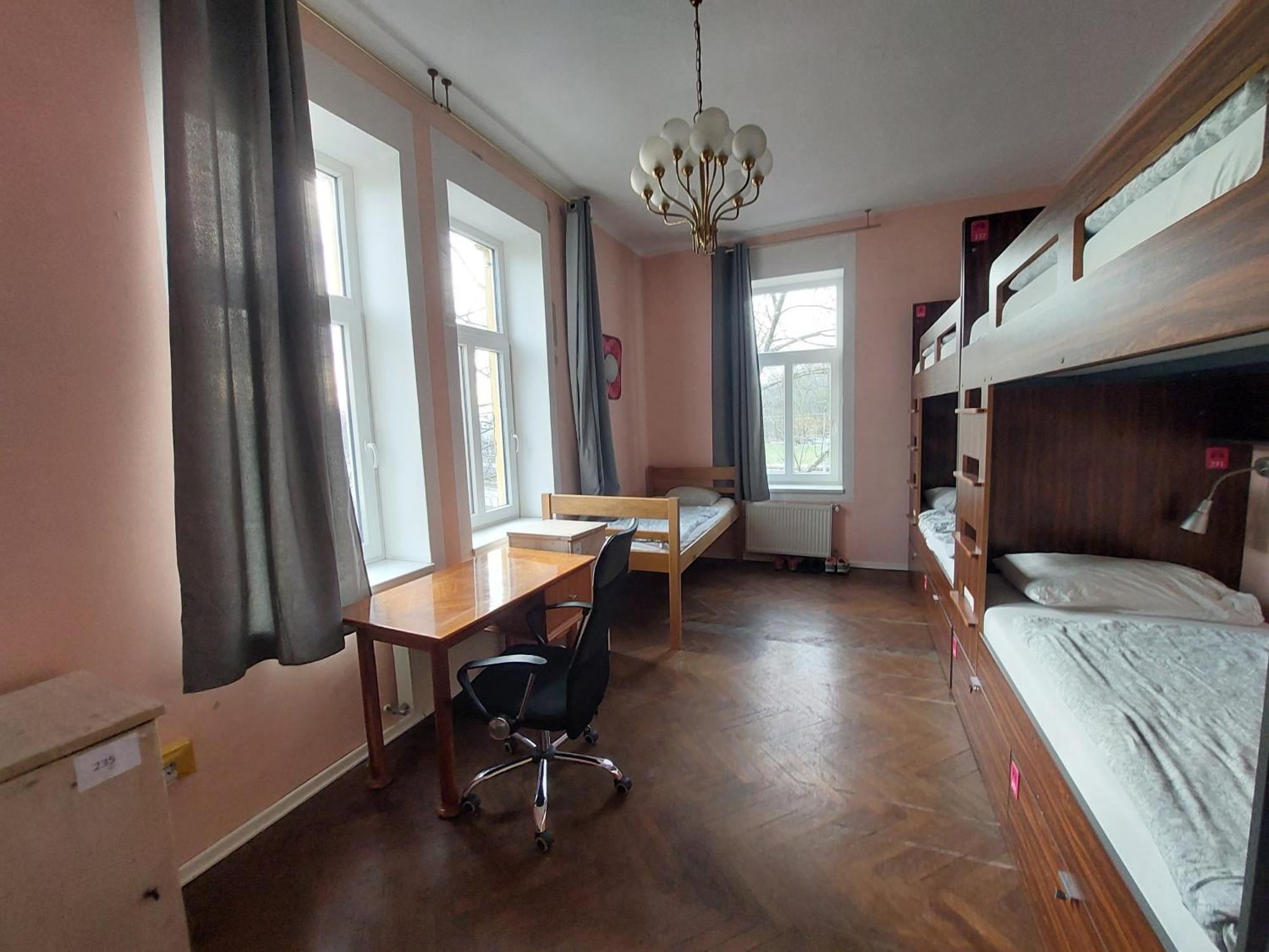 Vv Way - Lisica Zvitorepka Ljubljana Bagian luar foto