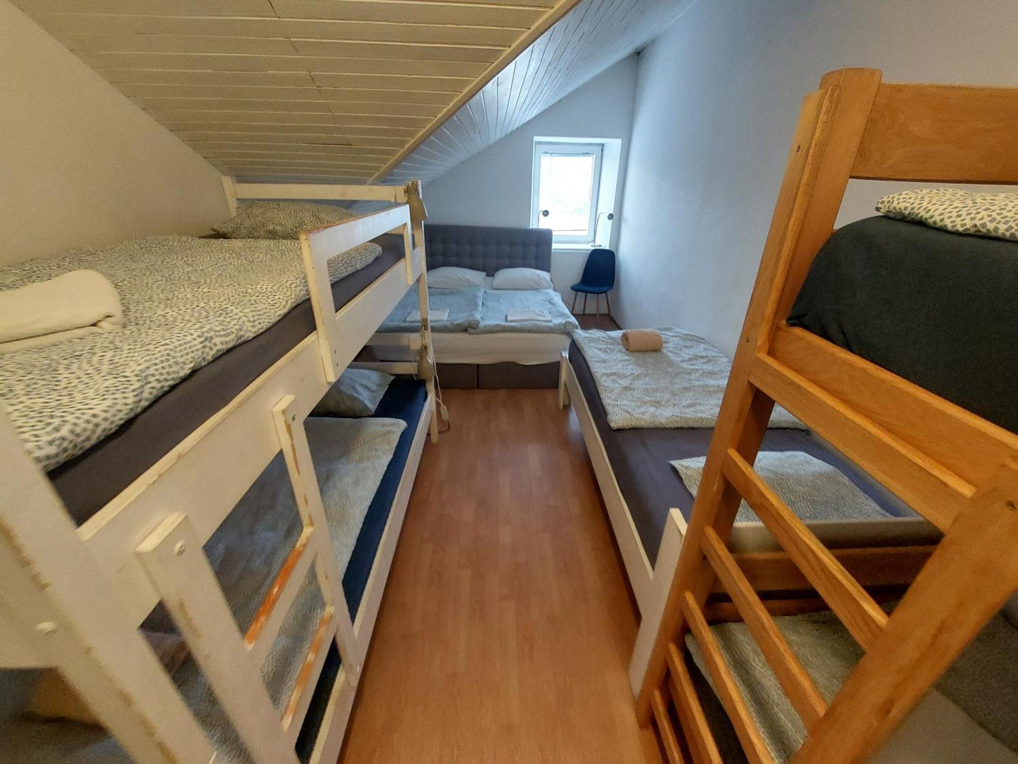 Vv Way - Lisica Zvitorepka Ljubljana Bagian luar foto