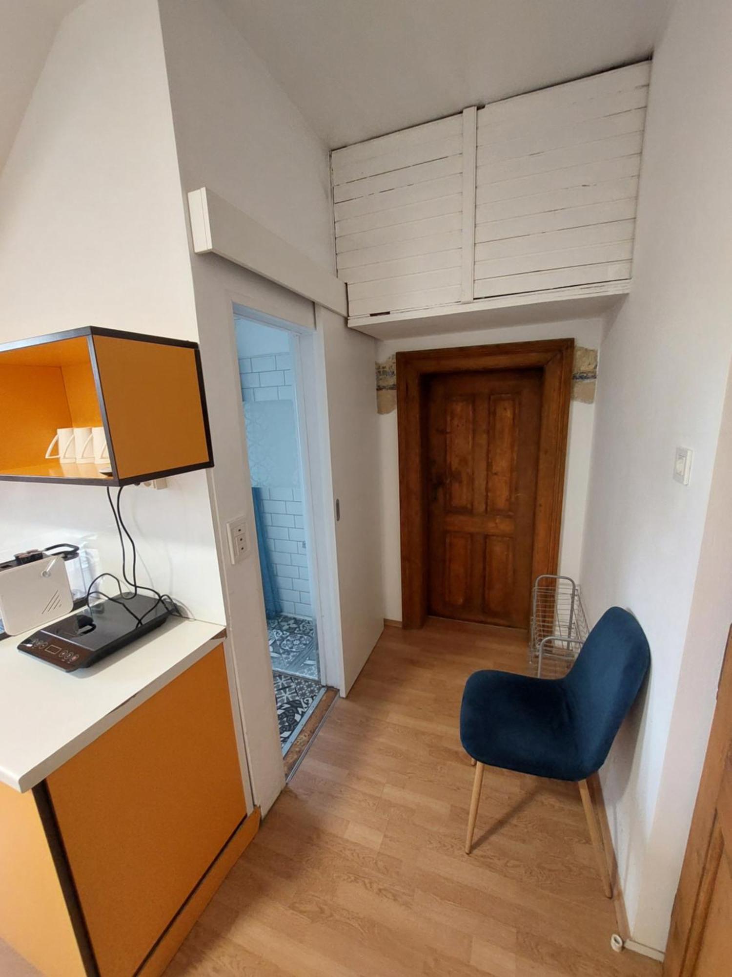 Vv Way - Lisica Zvitorepka Ljubljana Bagian luar foto